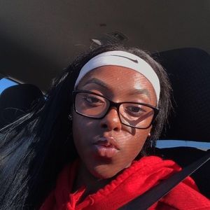 Meet your Posher, Zaire